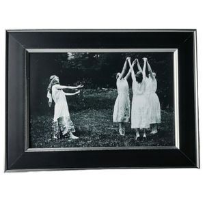 Vintage Women Witch Circle Boho Wiccan Pagan witchy Fall Halloween witch Photo